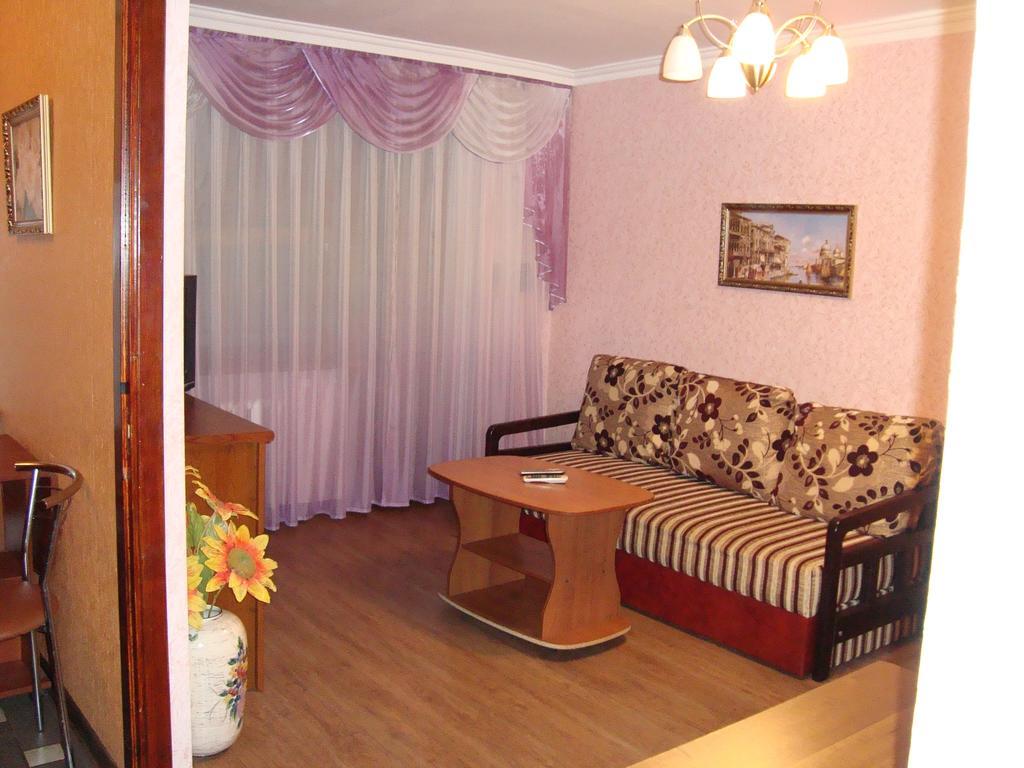 Studio On Stalevarov Near Meduniversity Zaporizhia Extérieur photo