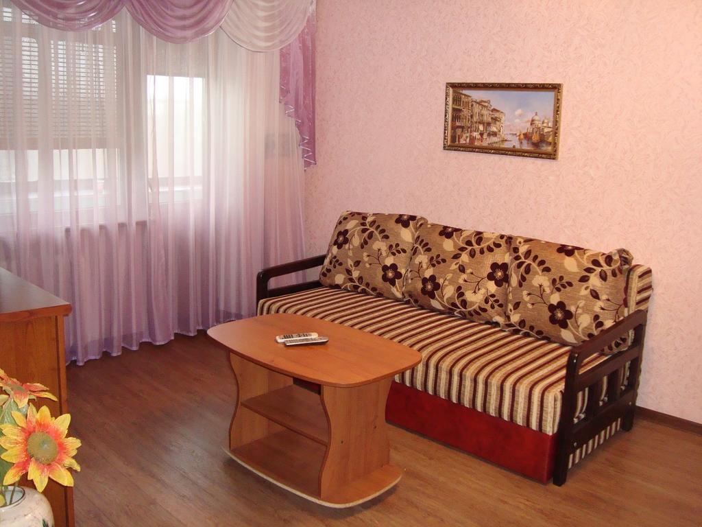 Studio On Stalevarov Near Meduniversity Zaporizhia Extérieur photo